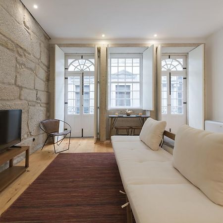 Lovelystay - Rico'S Apartment - Almada 1ºf ポルト エクステリア 写真